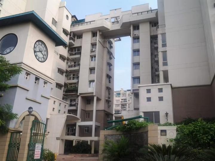 Assotech Golf Vista Apartments